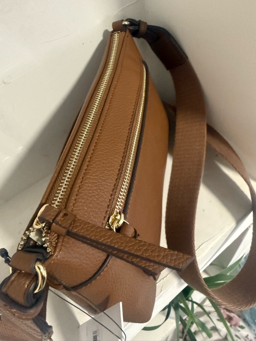 Calvin Klein Crossbody Bag Brown NWT Adjustable Strap Shoulder Purse - Picture 6 of 8
